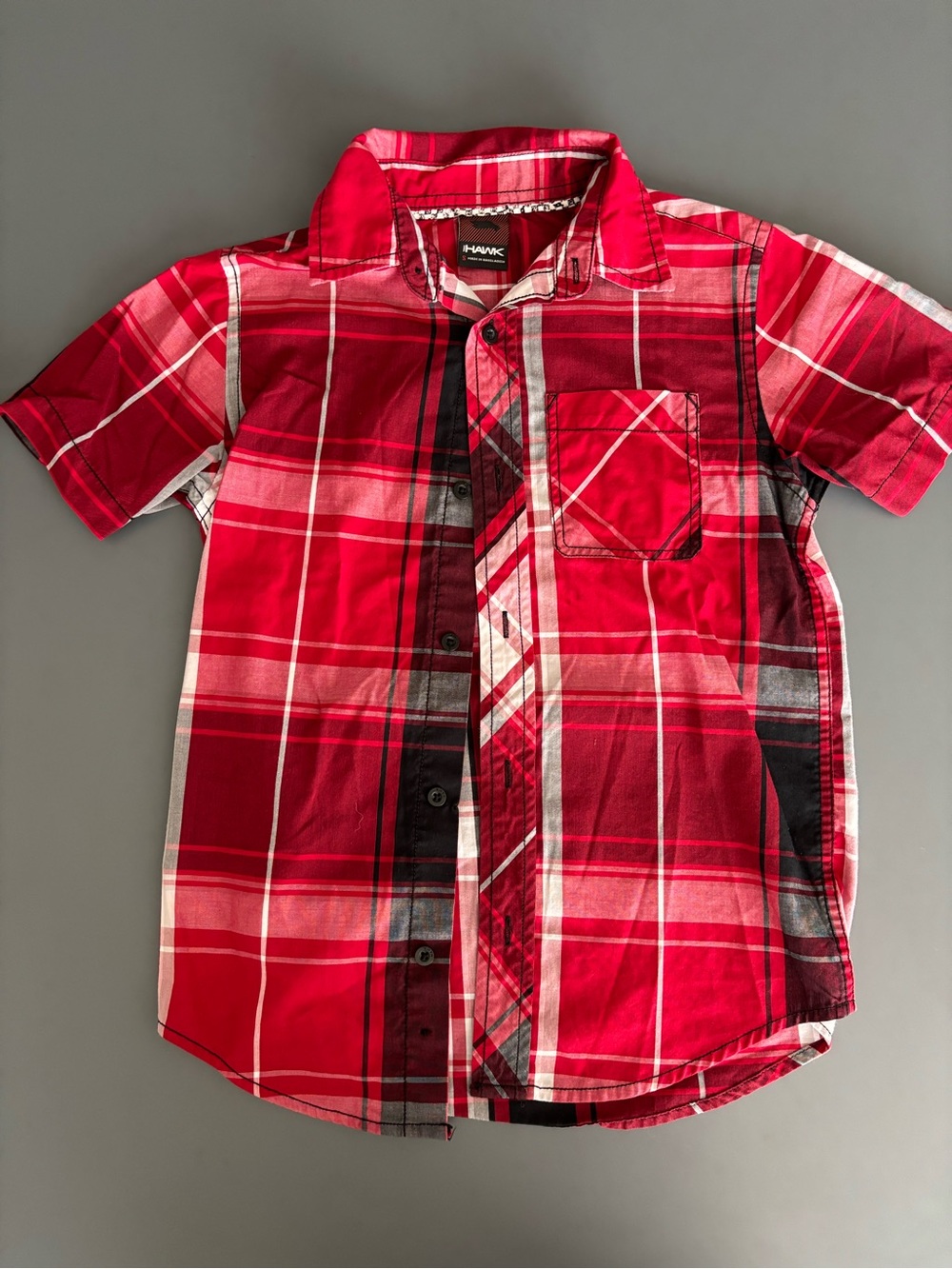 Tony Hawk Red Plaid Short-Sleeve Button-Down Shirt